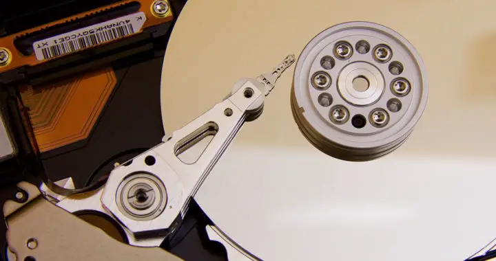 HDD: Pros and cons of hard disk drive